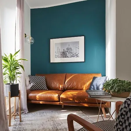 3 Master Bedrooms With Balcony On The River With Views Florence