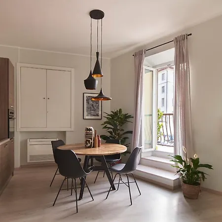 Apartment 3 Master Bedrooms With Balcony On The River With Views Florence